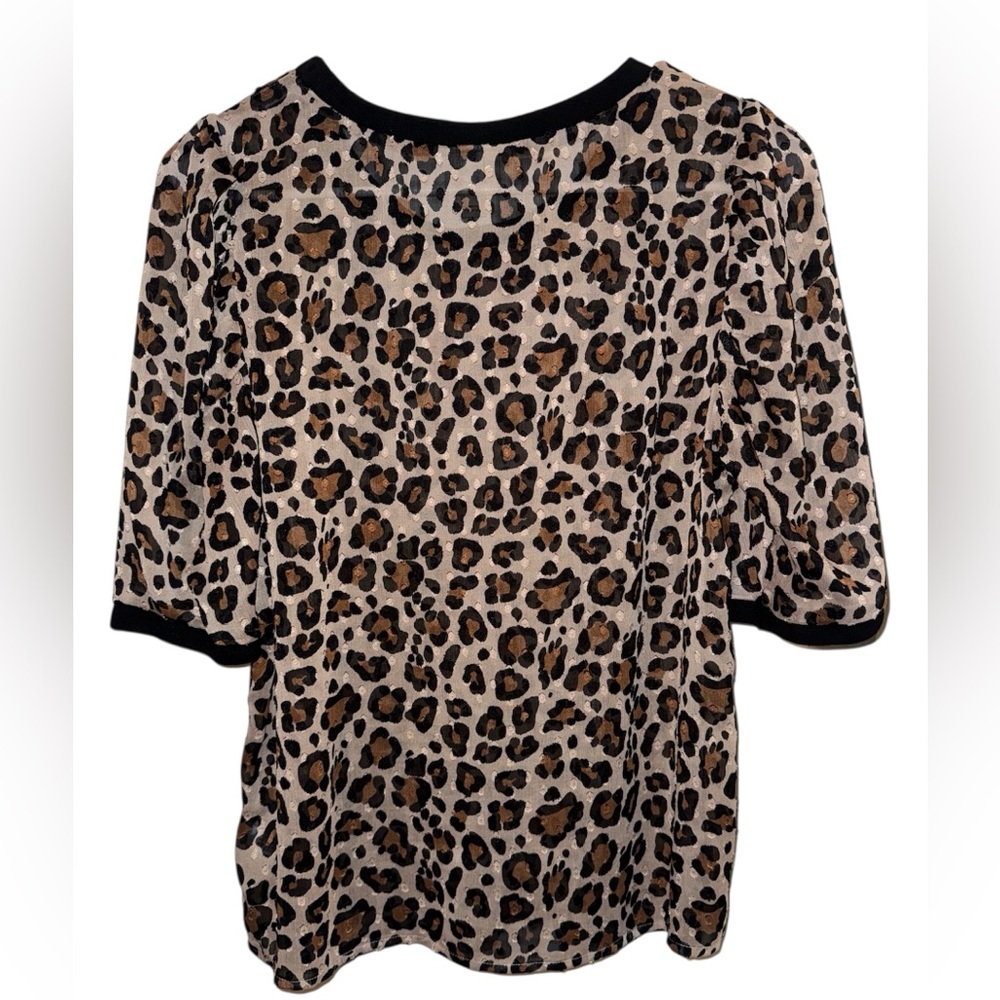 A new day Leopard Print Short Sleeve Blouse, Size Medium - Picture 2 of 3